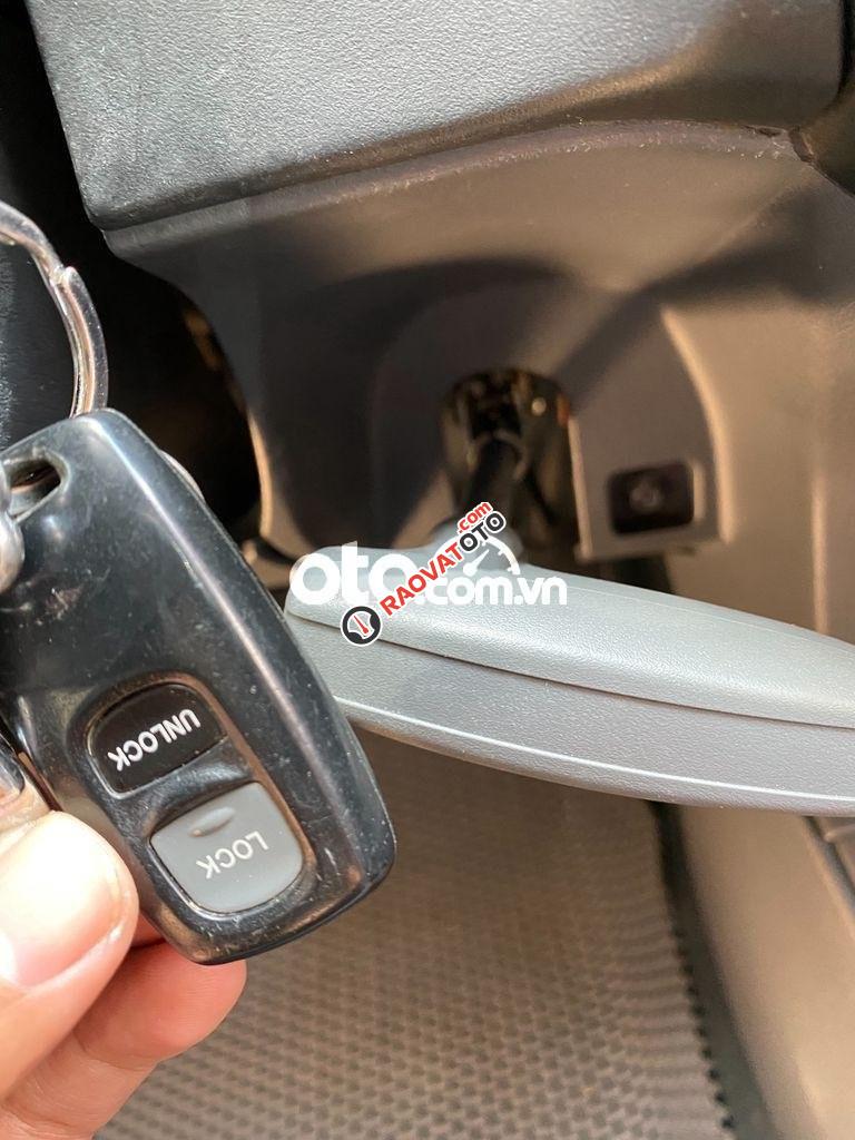 Bán ô tô Ford Everest MT sản xuất 2014, màu bạc-10