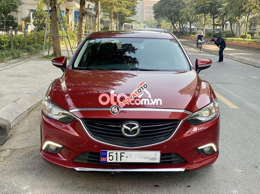 Cần bán Mazda 6 2.5AT năm sản xuất 2016, màu đỏ-4