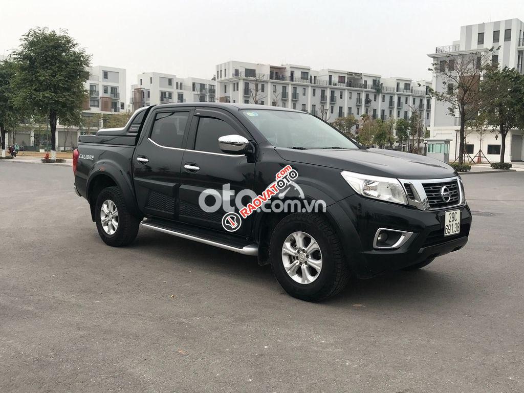 Cần bán lại xe Nissan Navara EL sản xuất 2017, màu đen-2