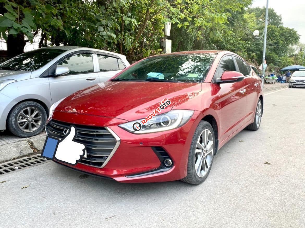 Cần bán xe Hyundai Elantra AT sản xuất năm 2018, màu đỏ-0