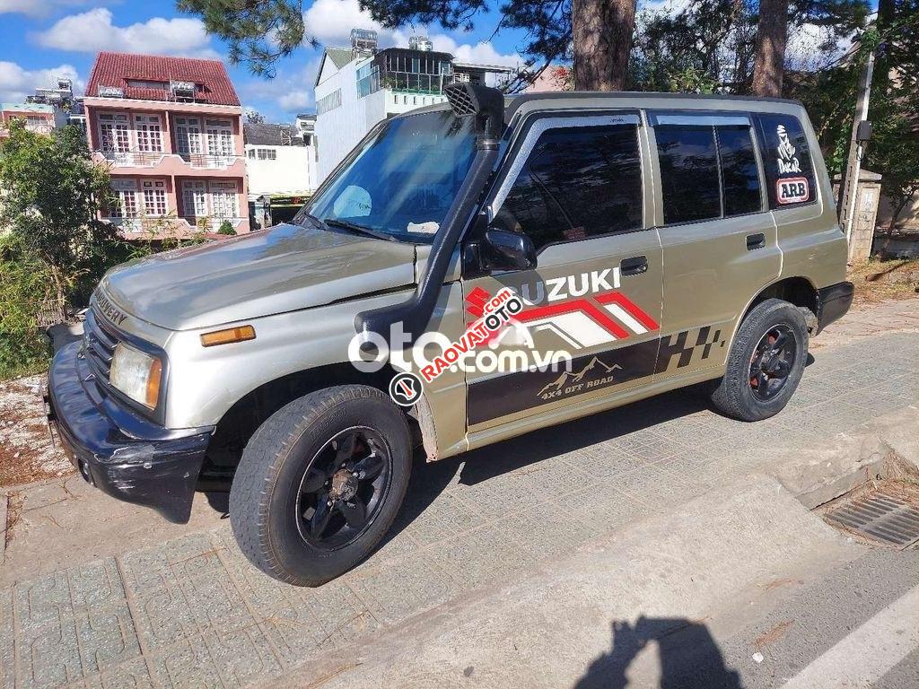 Cần bán Suzuki Vitara MT sản xuất 2004, nhập khẩu số sàn-9
