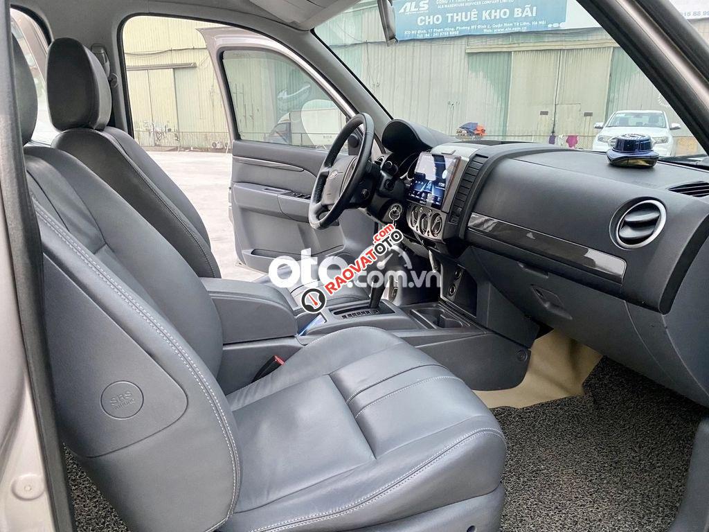 Bán xe Ford Everest Limited sản xuất 2013 số tự động-4