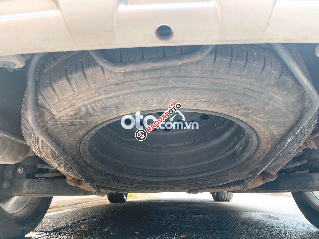 Bán Chevrolet Captiva LTZ năm 2014, màu trắng, giá tốt-4