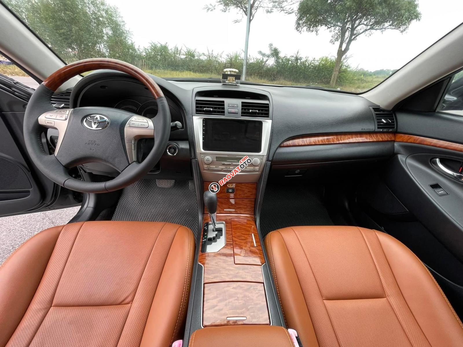 Bán Toyota Camry AT năm 2007, màu đen-12