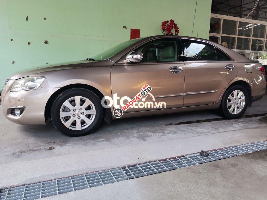 Bán Toyota Camry 2.4 sản xuất 2008 chính chủ-7