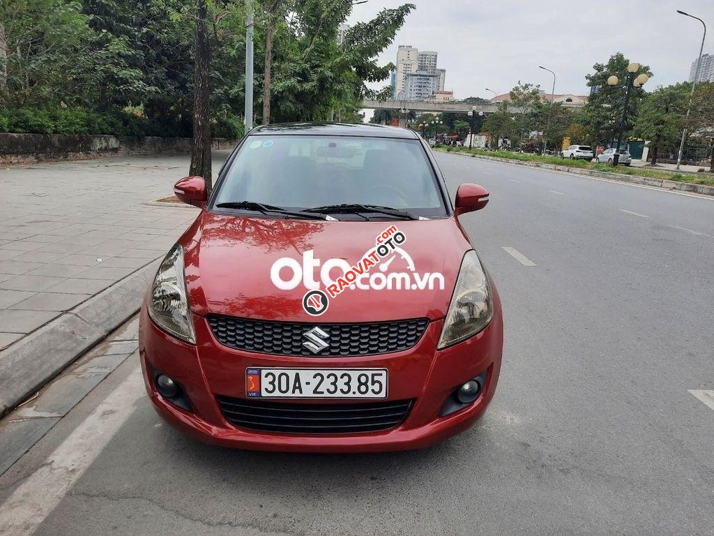 Bán Suzuki Swift AT năm 2014, màu đỏ, giá tốt-5