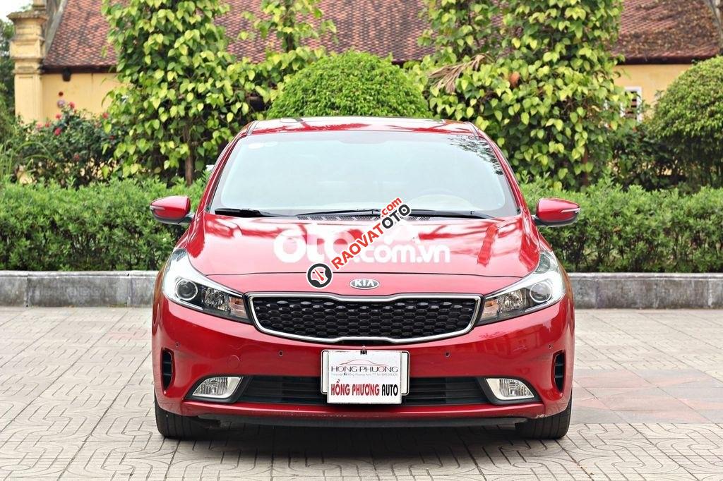 Bán xe Kia Cerato AT sản xuất 2018, màu đỏ-7