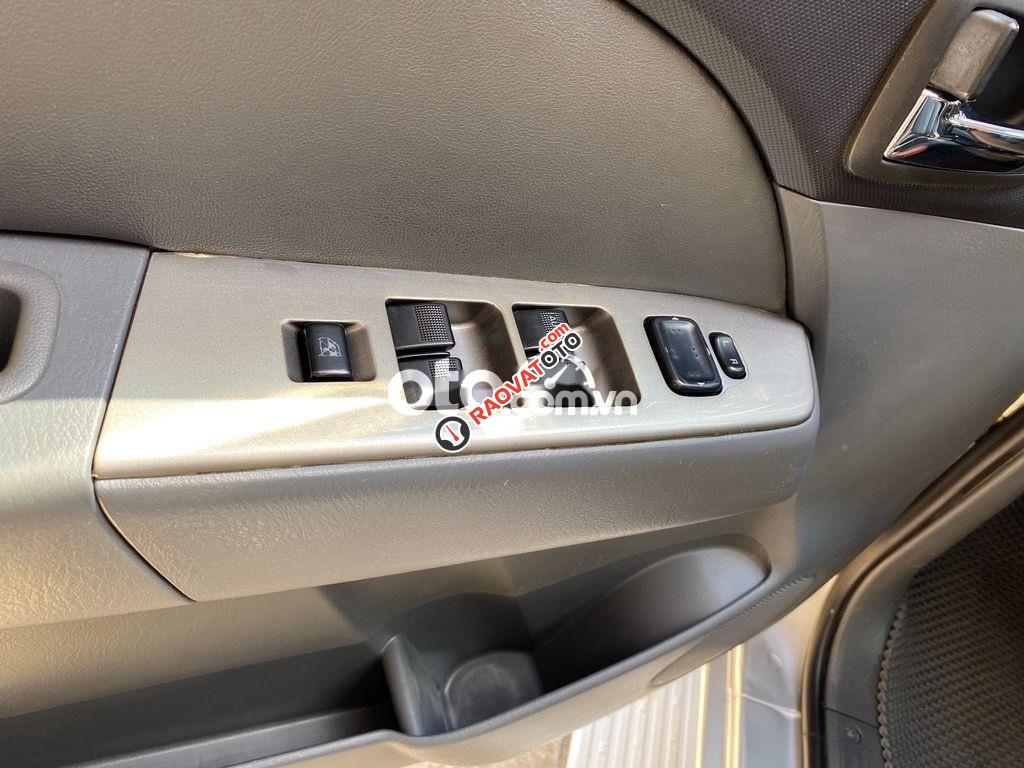 Bán ô tô Ford Everest MT sản xuất 2014, màu bạc-6