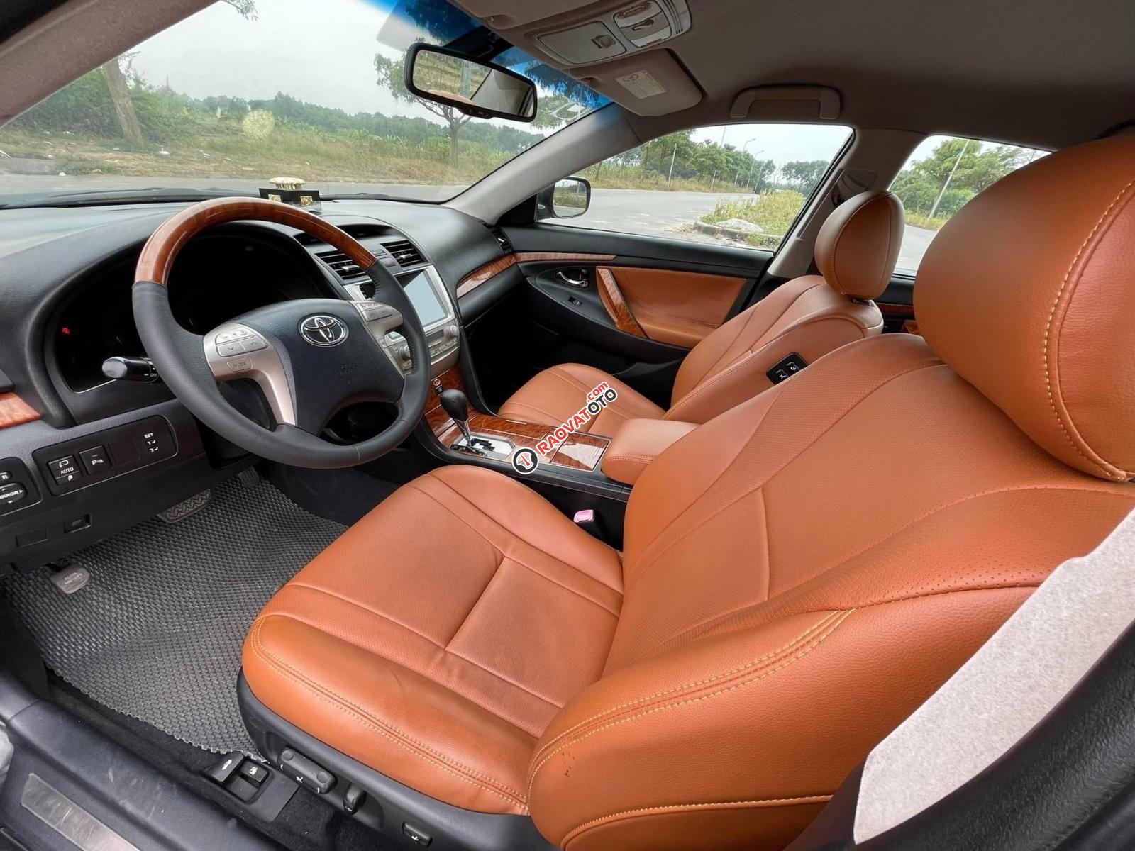 Bán Toyota Camry AT năm 2007, màu đen-11