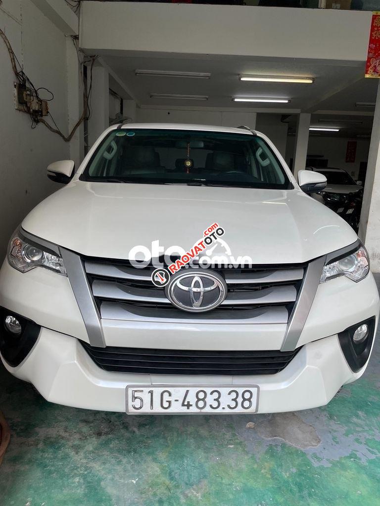 Cần bán lại xe Toyota Fortuner MT năm 2017, màu trắng, xe nhập còn mới-0