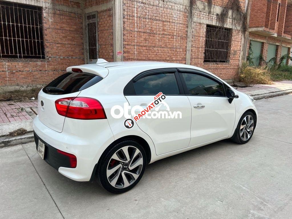 Cần bán xe Kia Rio AT năm sản xuất 2016, màu trắng, nhập khẩu Hàn Quốc-2