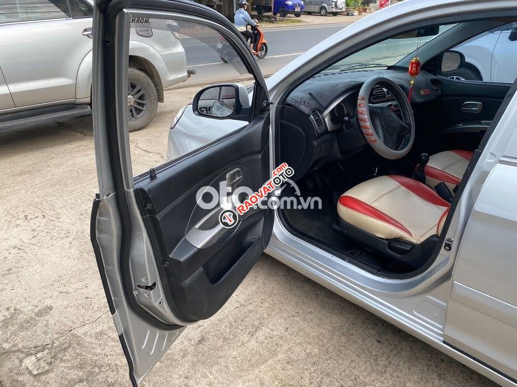 Cần bán Kia Morning MT năm sản xuất 2009, màu bạc xe gia đình, giá 130tr-4