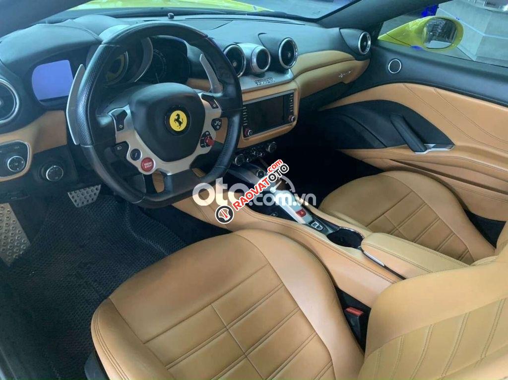 Cần bán lại xe Ferrari California sản xuất 2015, màu vàng, xe nhập-5