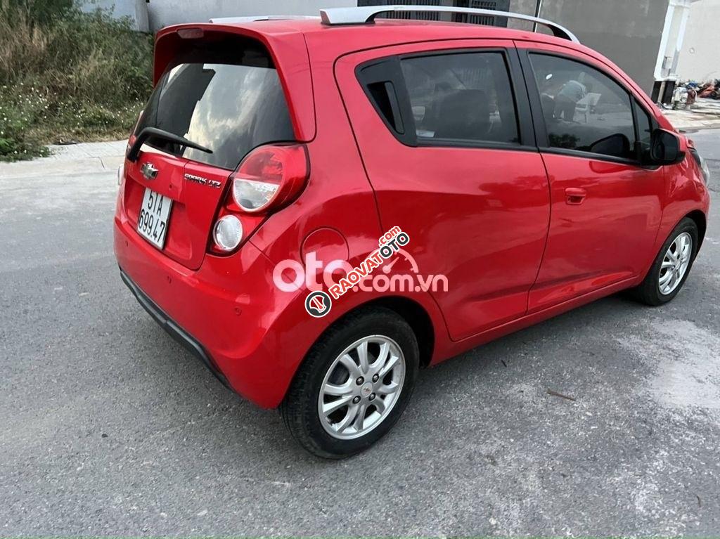 Bán Chevrolet Spark LTZ năm sản xuất 2013, màu đỏ xe gia đình, giá 209tr-1