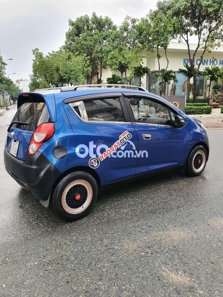 Bán Chevrolet Spark AT năm sản xuất 2015, màu xanh lam -5