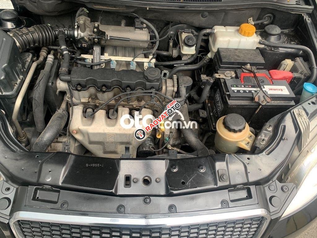 Cần bán lại xe Chevrolet Aveo MT sản xuất 2016, màu đen-6