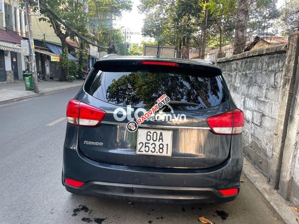 Bán Kia Rondo 2.0 GAT năm 2015, màu đen, nhập khẩu-5