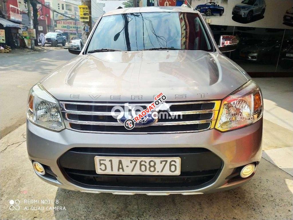 Cần bán lại xe Ford Everest Limited sản xuất năm 2013-10