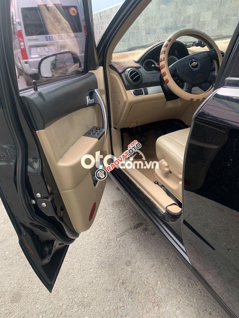 Cần bán lại xe Chevrolet Aveo MT sản xuất 2016, màu đen-7