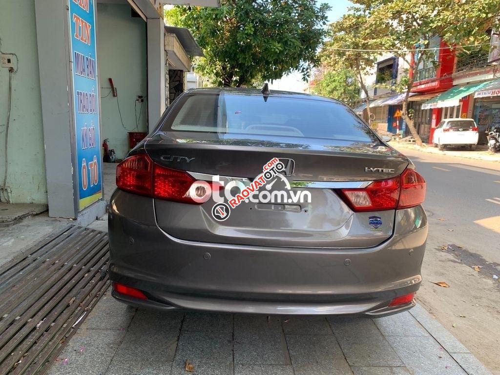 Bán Honda City AT năm sản xuất 2014, màu nâu xe gia đình-1