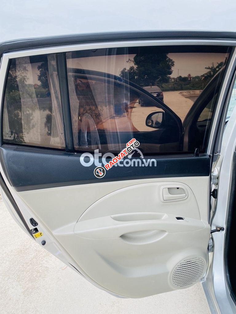 Cần bán Kia Morning MT năm sản xuất 2012, màu bạc, nhập khẩu nguyên chiếc-11