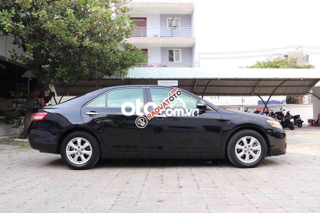 Cần bán gấp Toyota Camry 2.5 LE năm sản xuất 2010, nhập khẩu, giá tốt-2