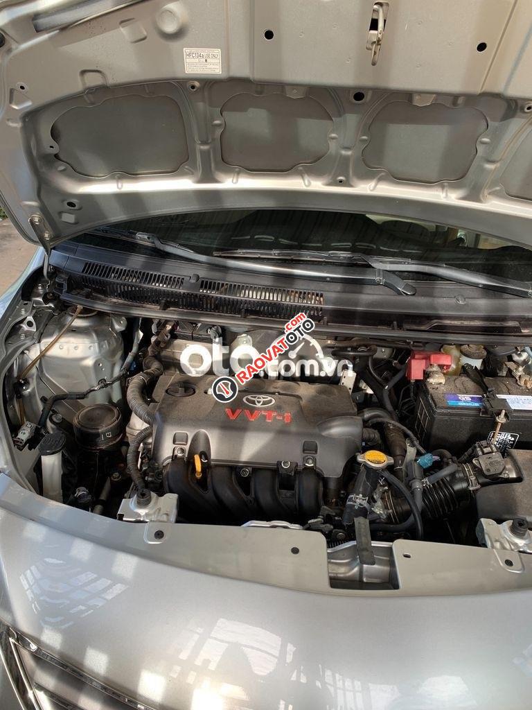 Cần bán lại xe Toyota Vios E sản xuất 2012, màu bạc-9