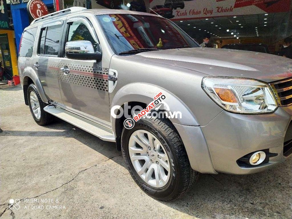 Cần bán lại xe Ford Everest Limited sản xuất năm 2013-7