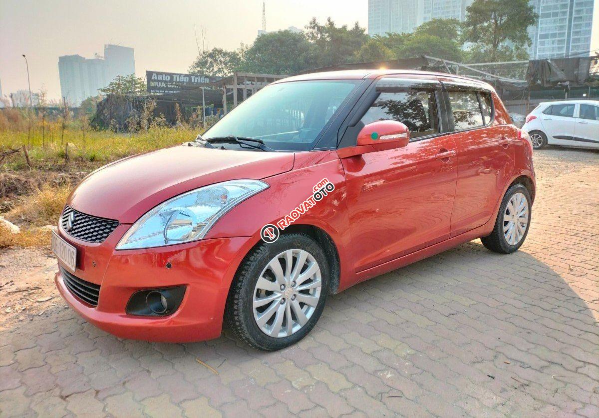 Cần bán Suzuki Swift 1.4AT sản xuất năm 2015, màu đỏ-0