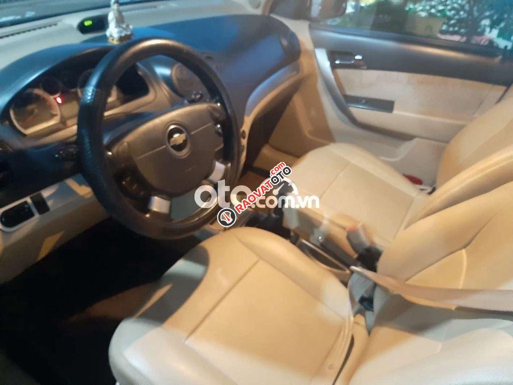 Bán Chevrolet Aveo MT sản xuất năm 2015, màu trắng, nhập khẩu-1