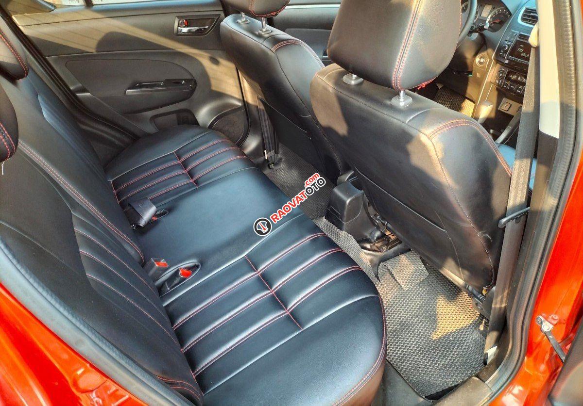 Cần bán Suzuki Swift 1.4AT sản xuất năm 2015, màu đỏ-2