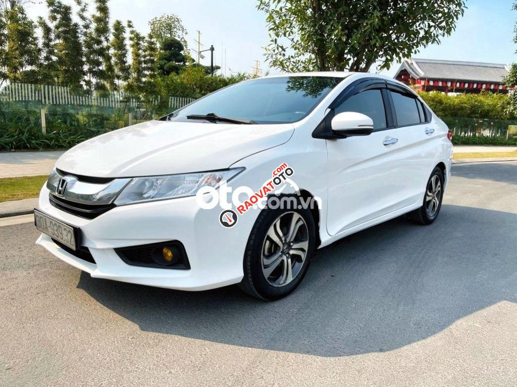 Cần bán gấp Honda City AT năm sản xuất 2014, màu trắng-1