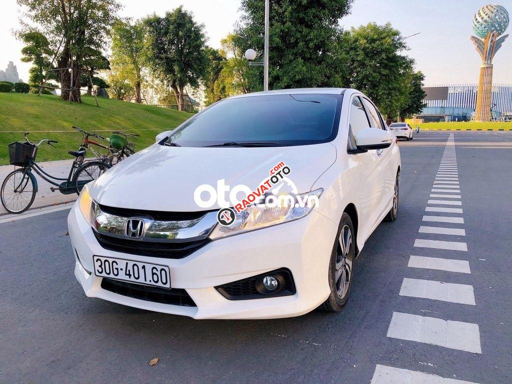 Cần bán gấp Honda City AT năm sản xuất 2014, màu trắng-7
