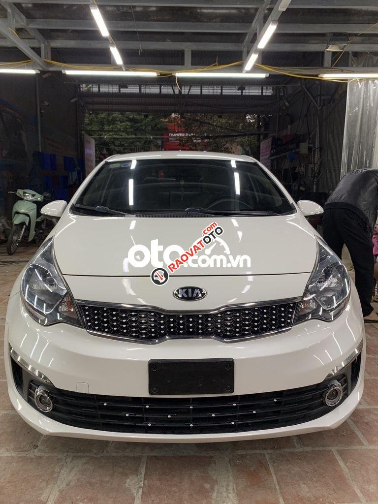 Bán Kia Rio AT năm sản xuất 2016, màu trắng, nhập khẩu nguyên chiếc-5