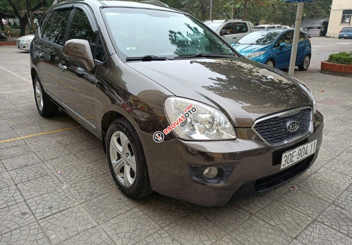 Cần bán Kia Carens 2.0 MT năm sản xuất 2016, màu nâu  -5