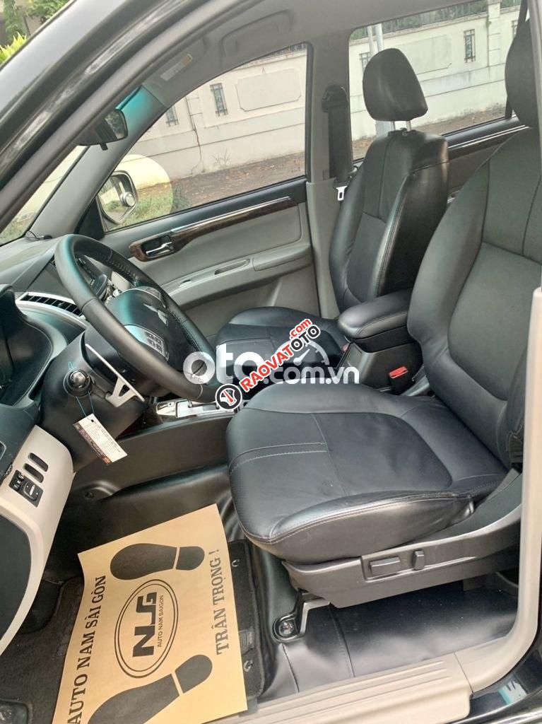 Cần bán gấp Mitsubishi Pajero Sport 4x2 AT năm 2016, màu đen-8