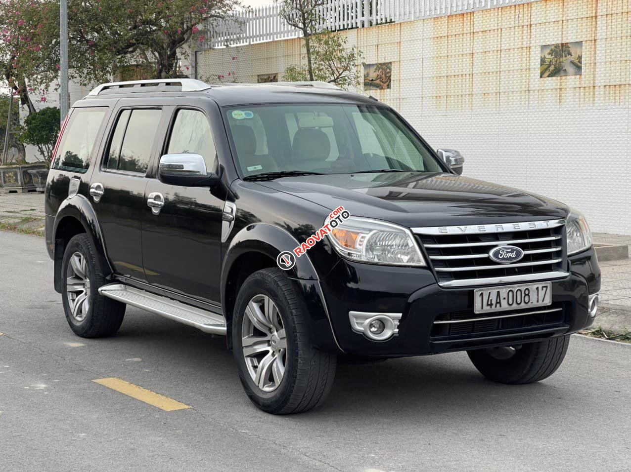 Bán Ford Everest AT năm sản xuất 2011, màu đen-4