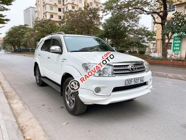 Cần bán gấp Toyota Fortuner Sportivo sản xuất năm 2012, màu trắng-1