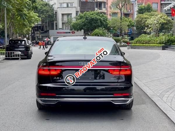 Cần bán lại xe Audi A8L năm 2021, màu đen, xe nhập-1