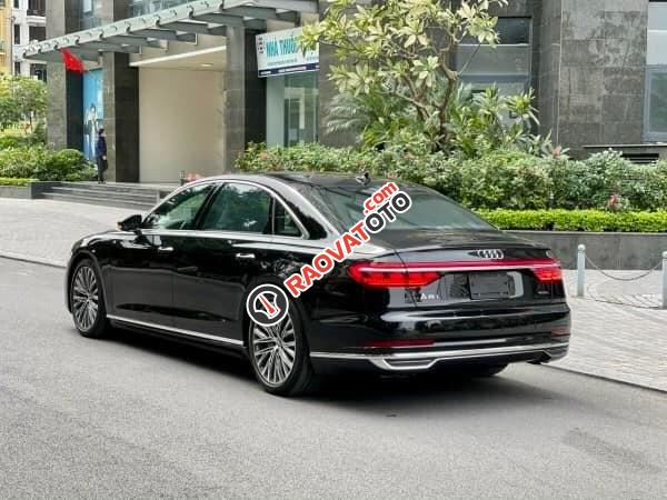 Cần bán lại xe Audi A8L năm 2021, màu đen, xe nhập-2