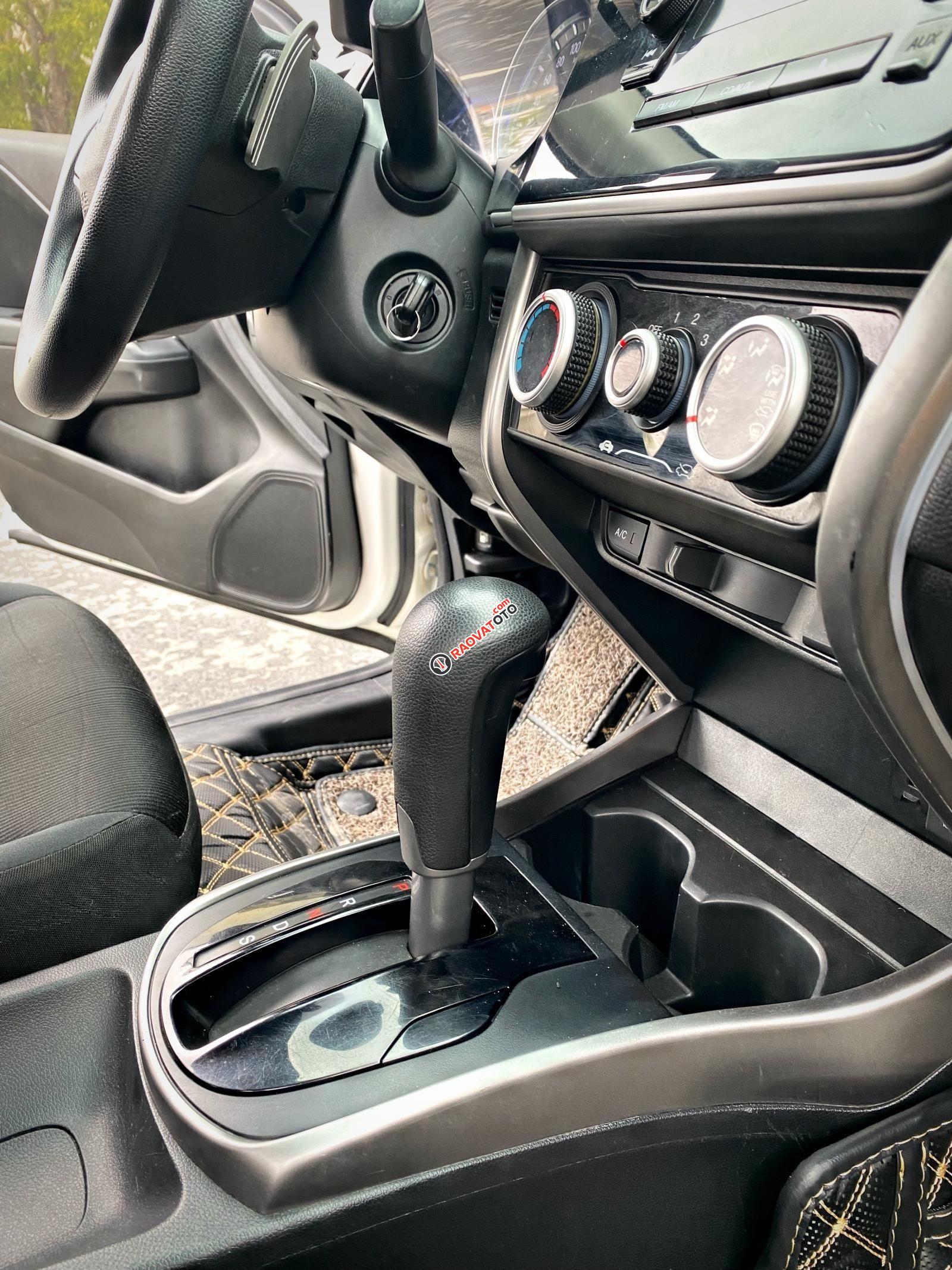 Bán gấp Honda City 1.5CVT sản xuất 2015 chạy 70.000km siêu đẹp giá sốc-12