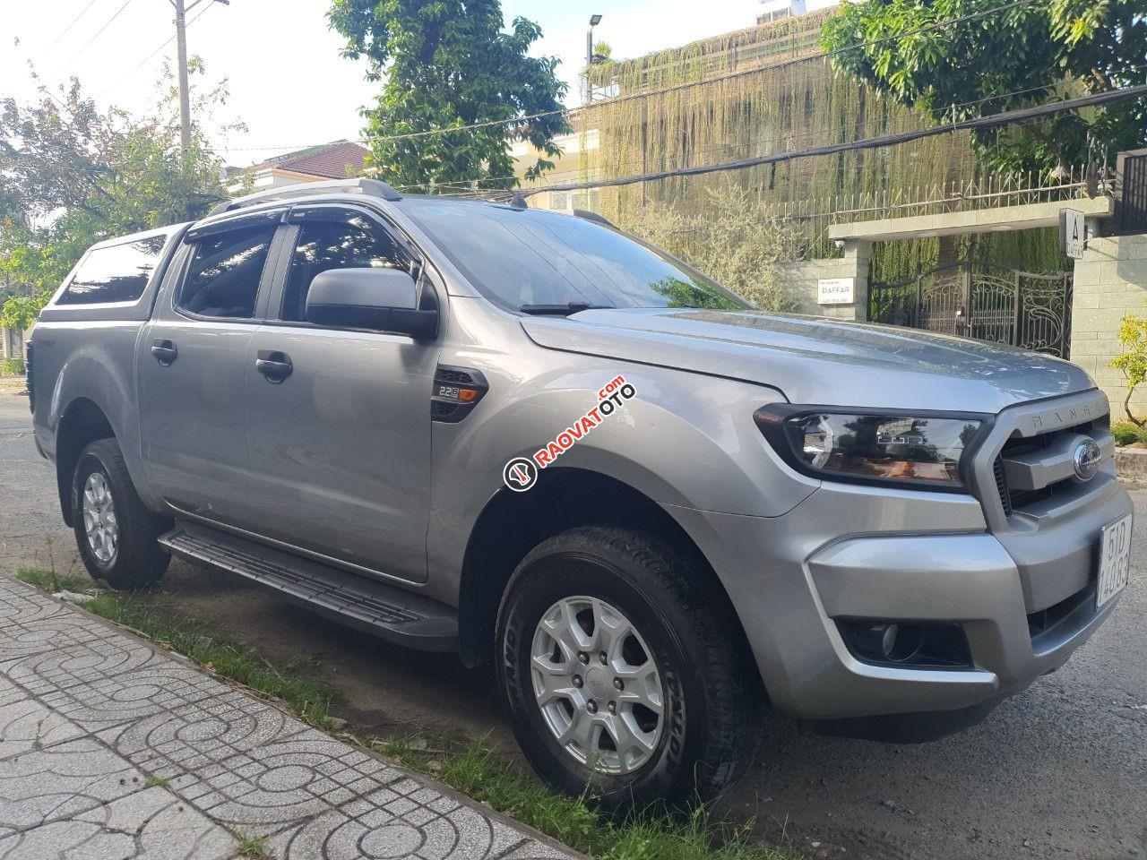 Ranger XLS 2.2L 4x2 MT 1 cầu số sàn nhập Thái xe đẹp, vay 70%-10