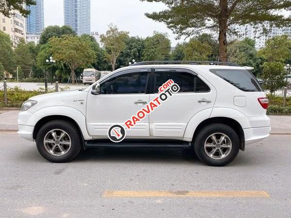 Cần bán gấp Toyota Fortuner Sportivo sản xuất năm 2012, màu trắng-3