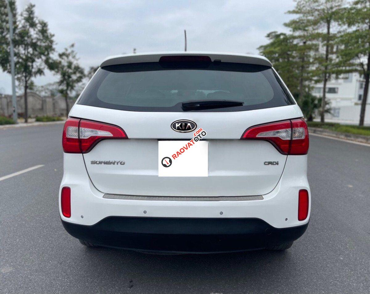 Cần bán xe Kia Sorento DATH sản xuất 2017, màu trắng, giá chỉ 748 triệu-0