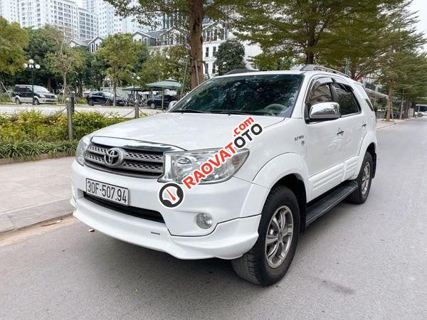Cần bán gấp Toyota Fortuner Sportivo sản xuất năm 2012, màu trắng-2