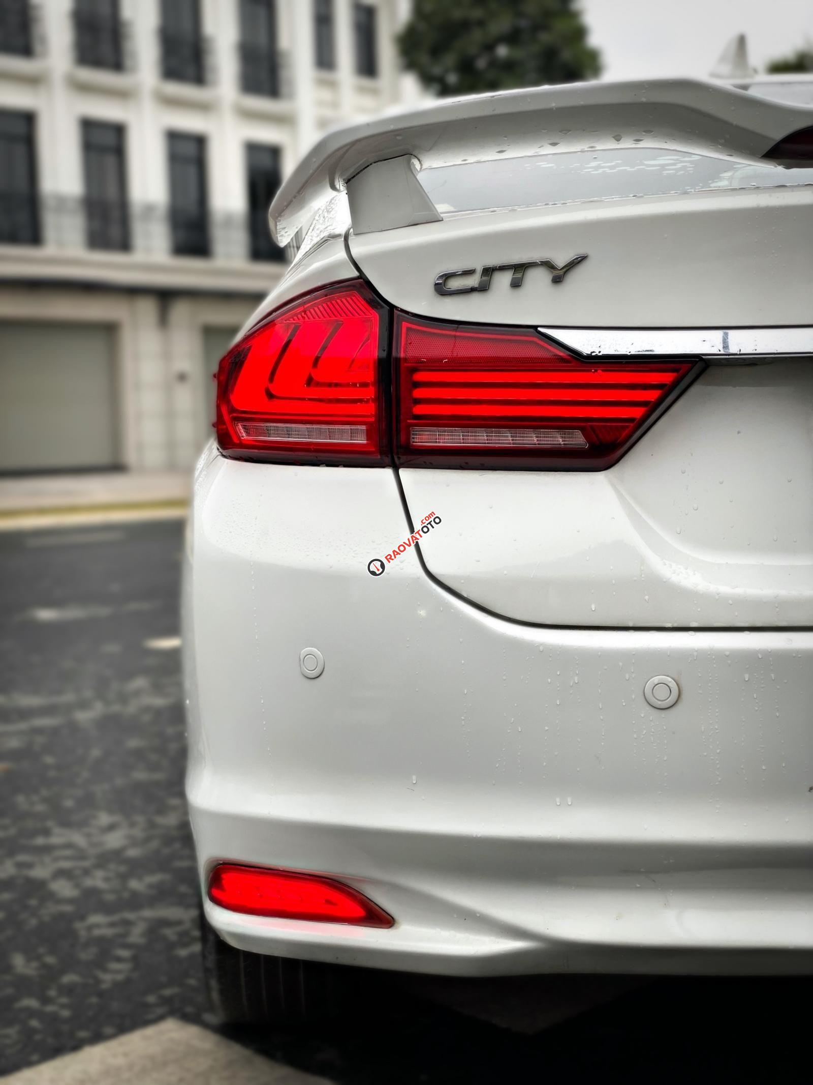 Bán gấp Honda City 1.5CVT sản xuất 2015 chạy 70.000km siêu đẹp giá sốc-8