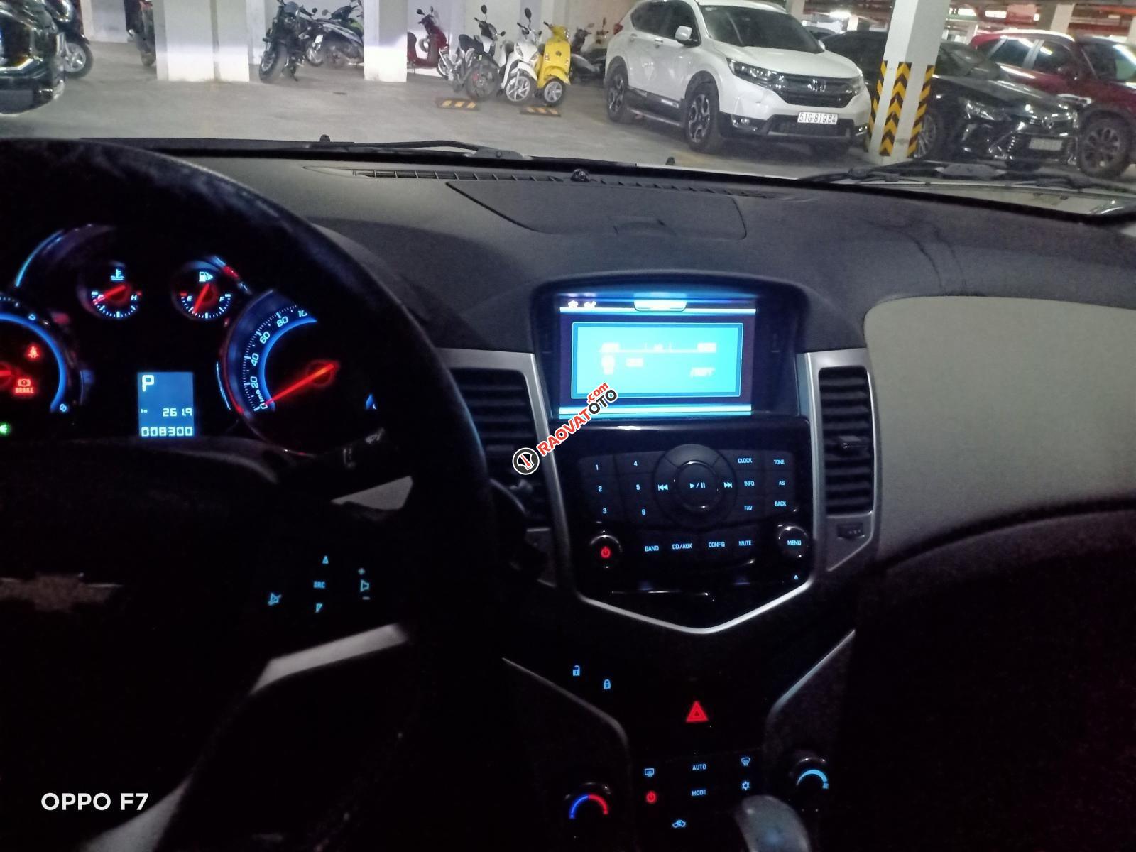 Bán xe Chevrolet Cruze LTZ 2015 trắng, odo 8300km, như mới, 390 triệu-0