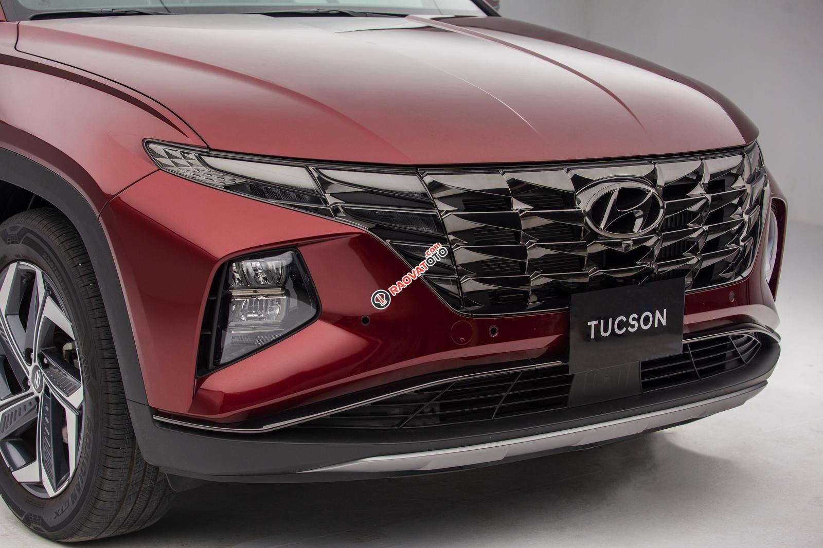 Bán Hyundai Tucson AT 2021, màu đỏ - Giảm 30tr trừ thẳng vào giá, hỗ trợ 50% thuế trước bạ, sẵn xe giao ngay-0