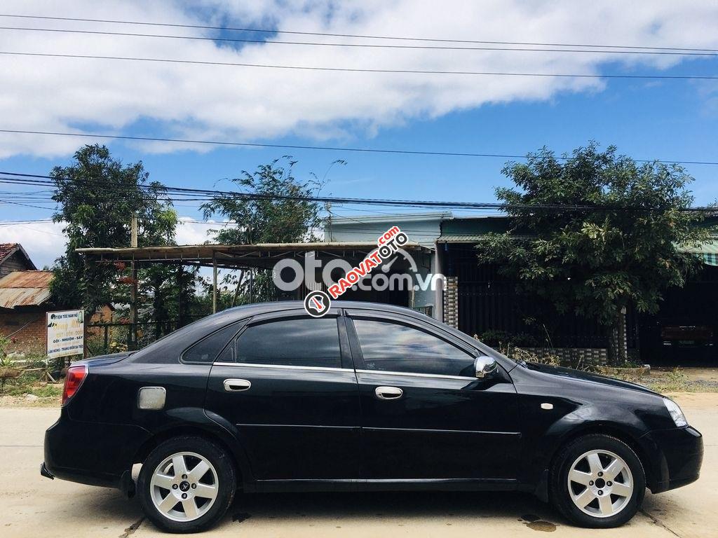 Bán Daewoo Lacetti Max năm 2004, màu đen, xe nhập số sàn-3