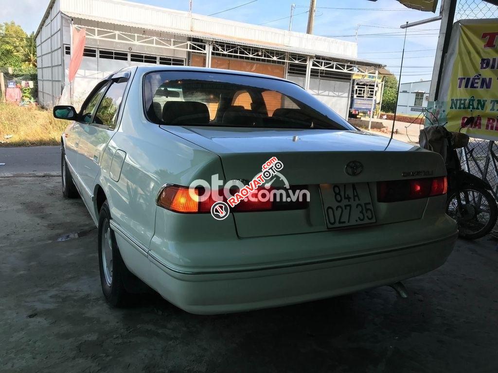 Xe Toyota Camry GLi sản xuất 2000, xe nhập, 175tr-2